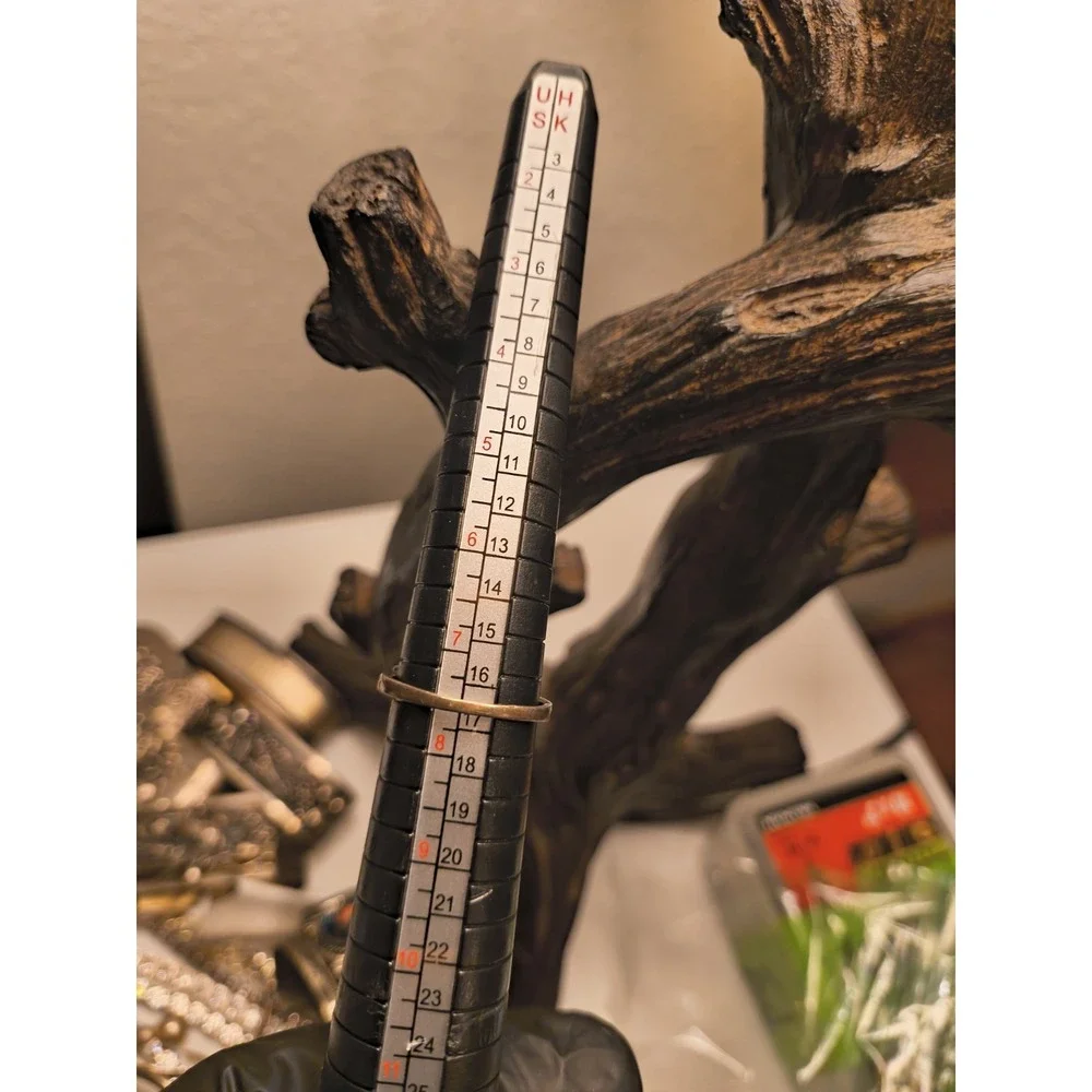 N/A antique natural